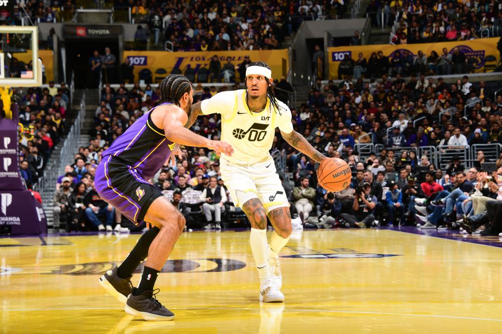 足防线造成 足防线造成