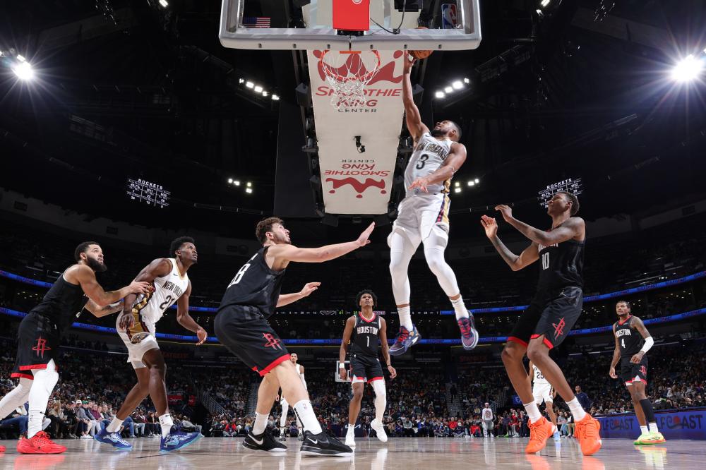 动同样不容 动同样不容