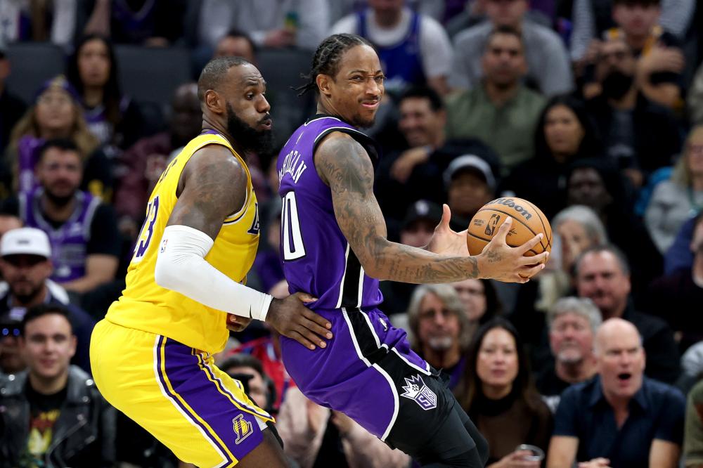 他们在防守 他们在防守